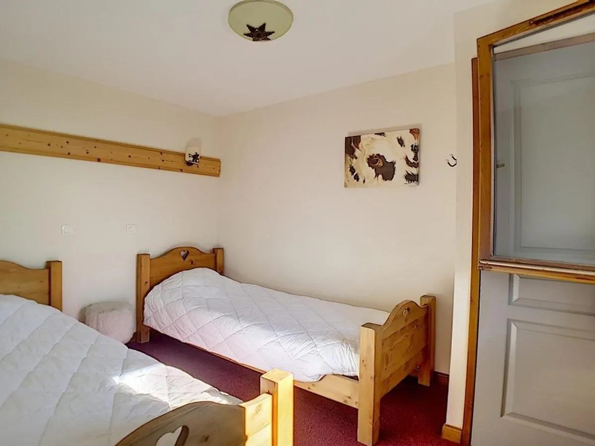 דירה סן-מרטין-דה-בלוויל Appartement Spacieux Et Renove, Proche Des Pistes Avec Sauna, Hammam, Wifi Et Balcon - Fr-1-344-849 צרפת